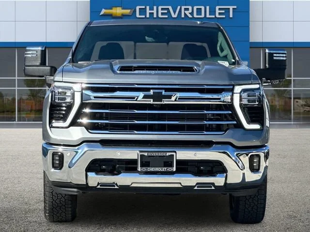 2026 Chevrolet Silverado 2500 HD LTZ - Photo 9