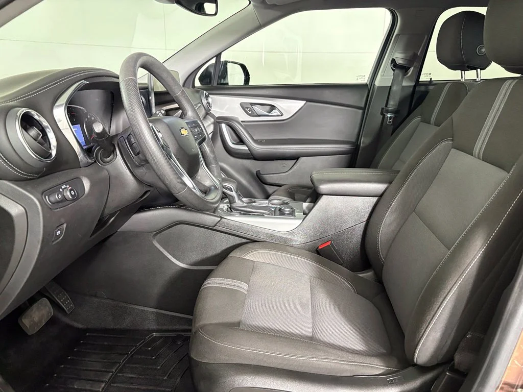 Used 2024 Brown Chevrolet LT image 26