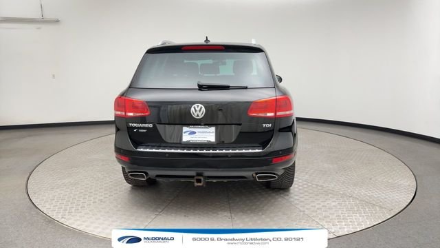 Used 2011 Black Volkswagen V6 TDI image 3