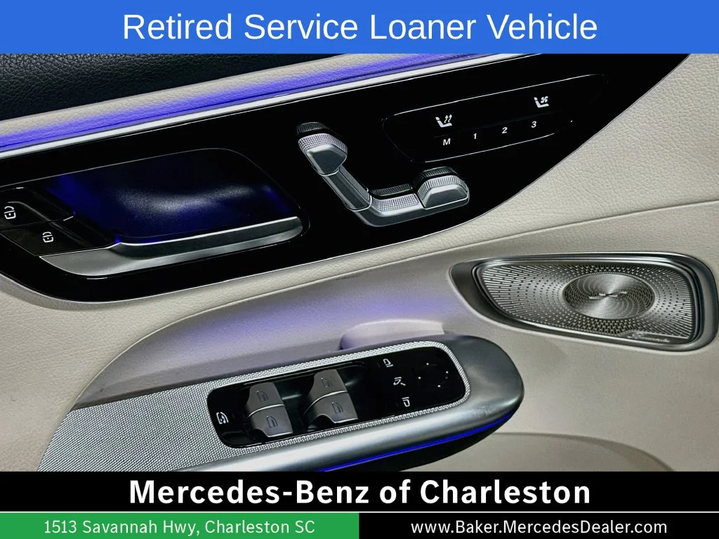 Used 2026 Starling Blue Metallic Mercedes-Benz GLC 300 image 19
