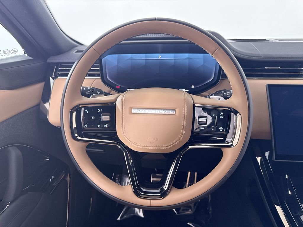 New 2027 Santorini Black Land Rover Dynamic SE image 14