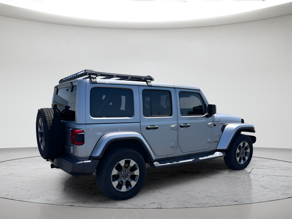 Used 2020 Silver Jeep Unlimited Sahara image 3