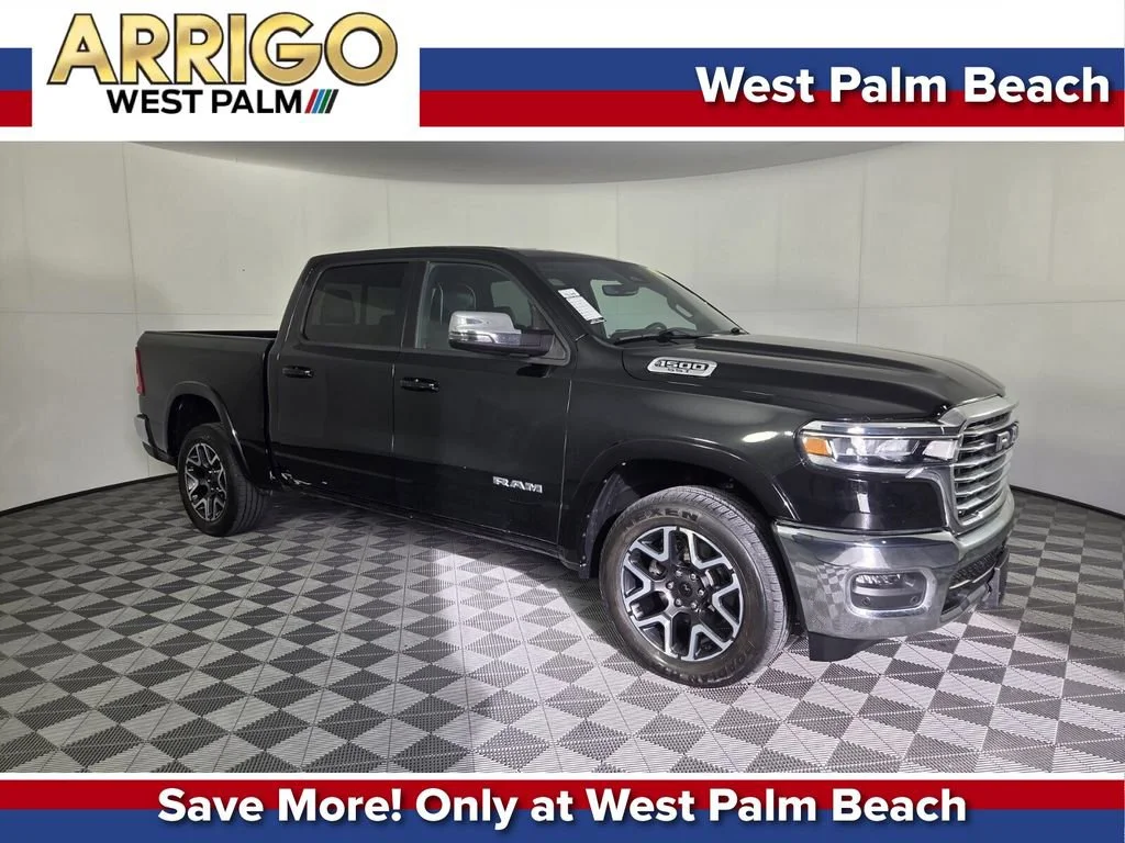 2025 RAM 1500 Laramie 4x4 Crew Cab 5'7's photo