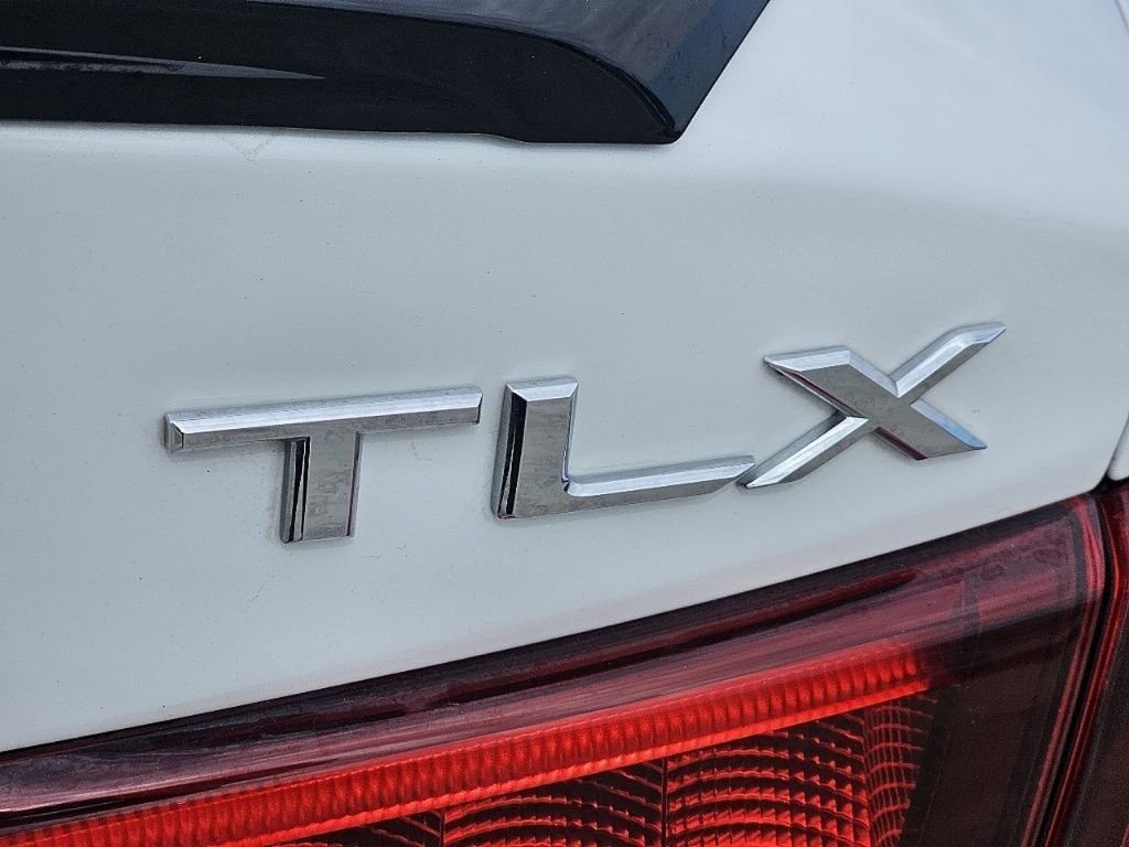 Used 2019 Platinum White Pearl Acura 3.5L Technology Pkg w/A-Spec Pkg image 13