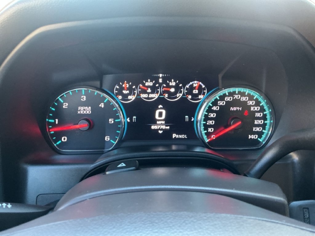 Used 2017 White GMC Denali image 20
