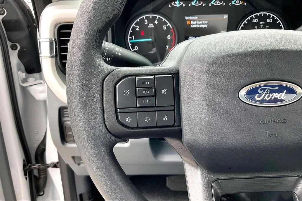 New 2026 Oxford White Ford F-250® XL image 17
