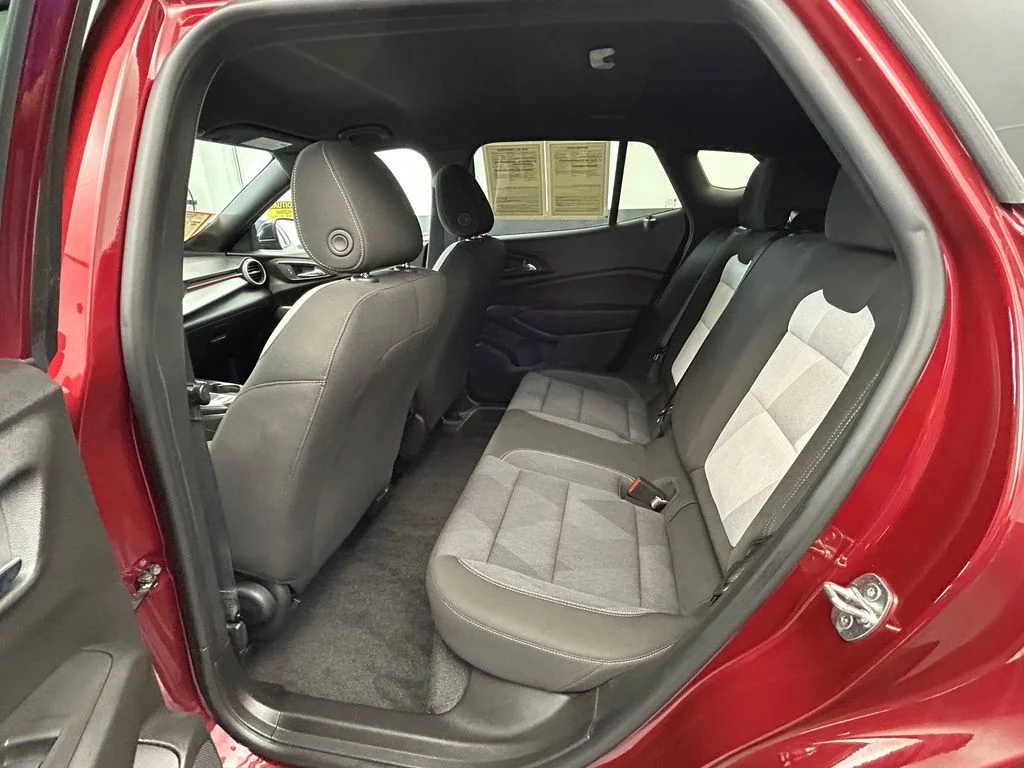 Used 2024 Crimson Metallic Chevrolet 1RS image 31