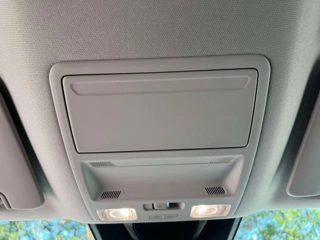 New 2026 Oxford White Ford XLT image 29