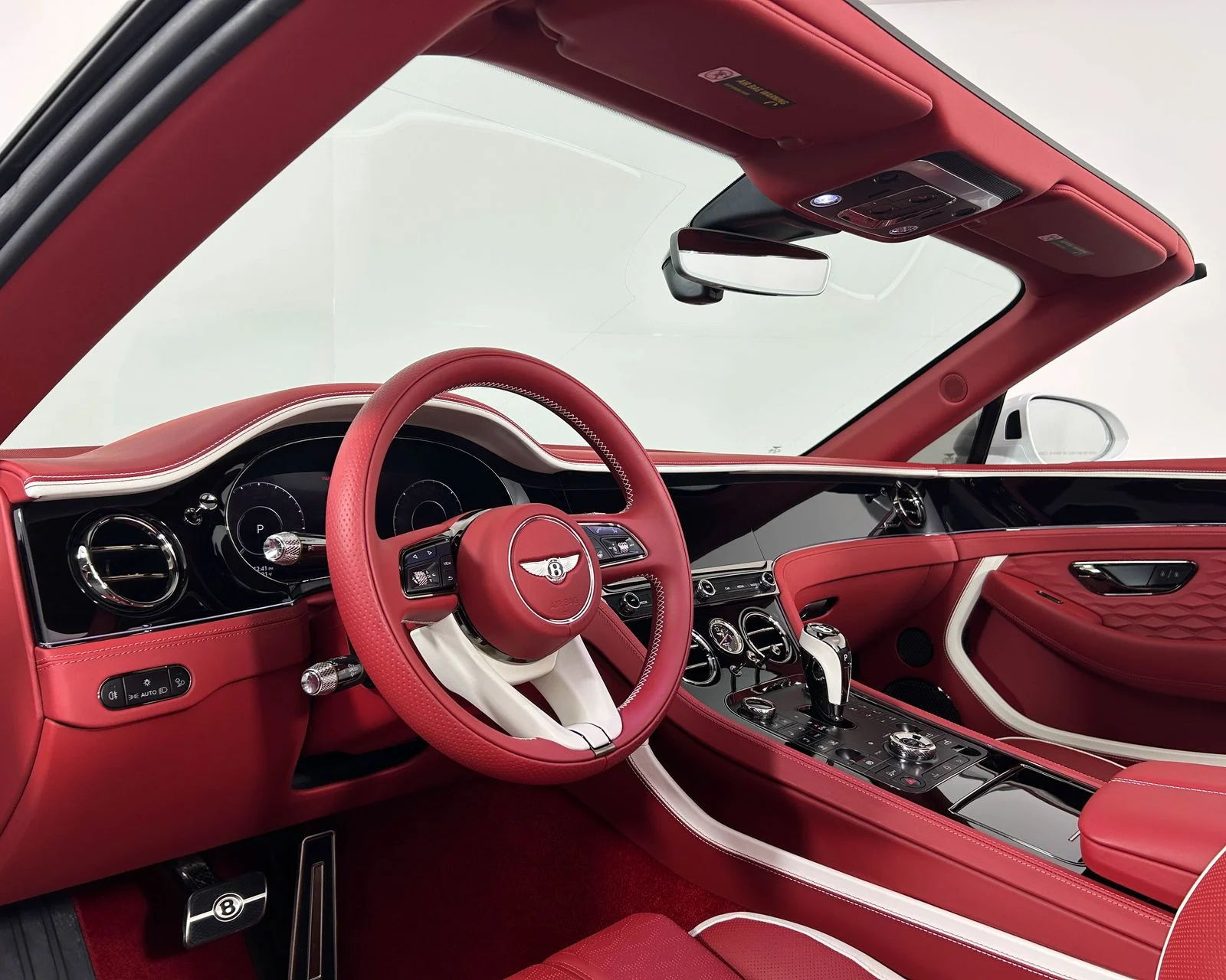 New 2026  Bentley GTC image 15