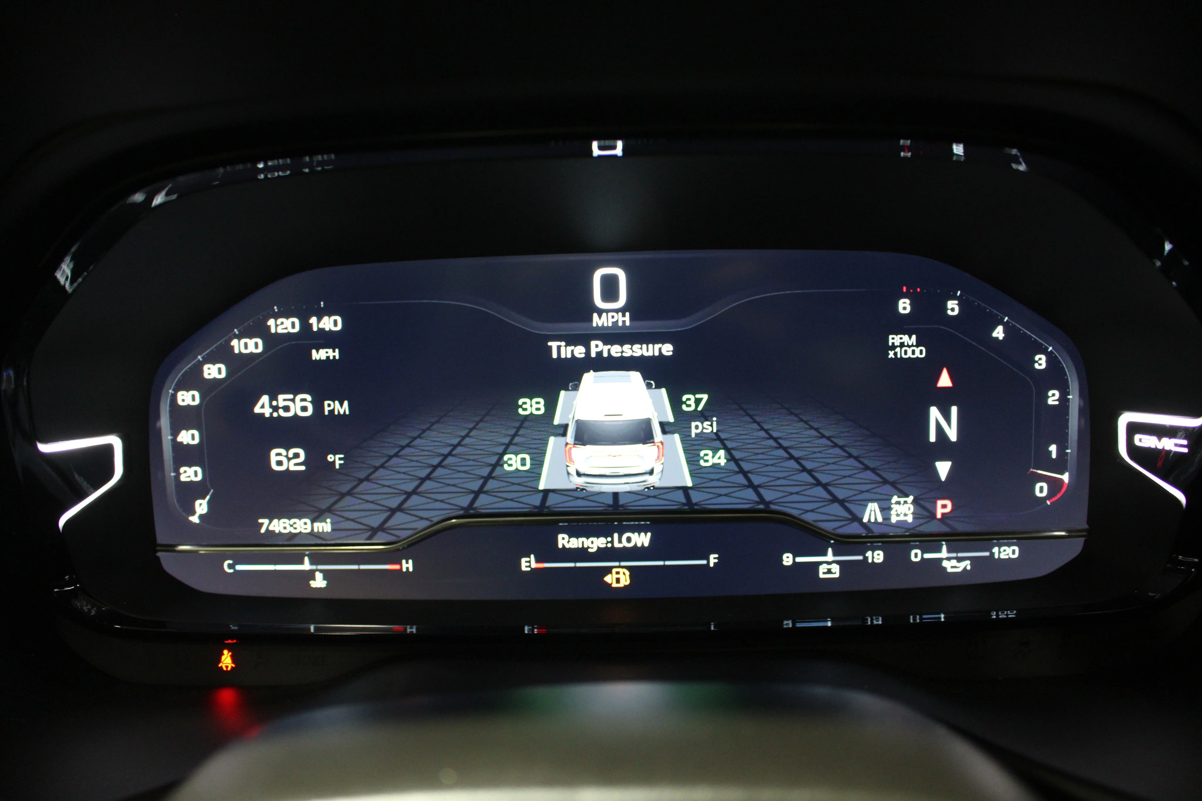 2022 GMC Yukon Denali - Photo 13