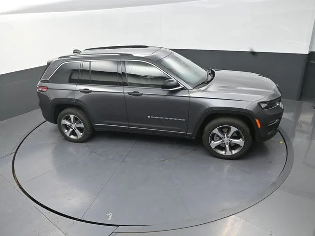 Used 2022 Gray Jeep 4xe image 19