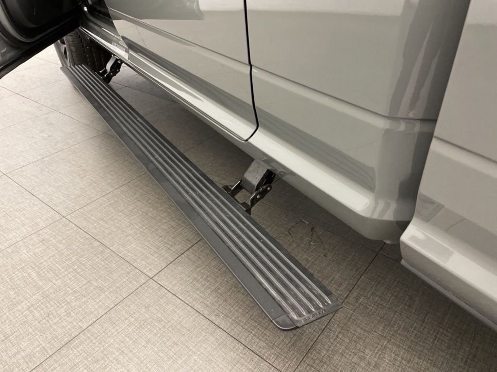 New 2026 Ceramic Gray Clear-Coat Exterior Paint RAM Laramie image 14