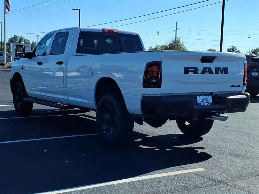 New 2026 Bright White Clear-Coat Exterior Paint RAM Tradesman image 4