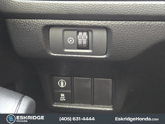 Used 2023  Honda Sport image 23