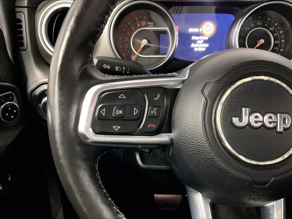 Used 2018 Silver Jeep Unlimited Sahara image 22
