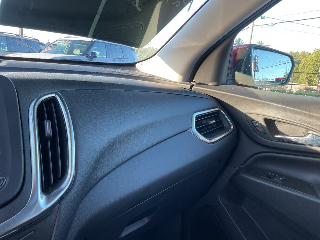 Used 2023 Radiant Red Tintcoat Chevrolet LT image 23