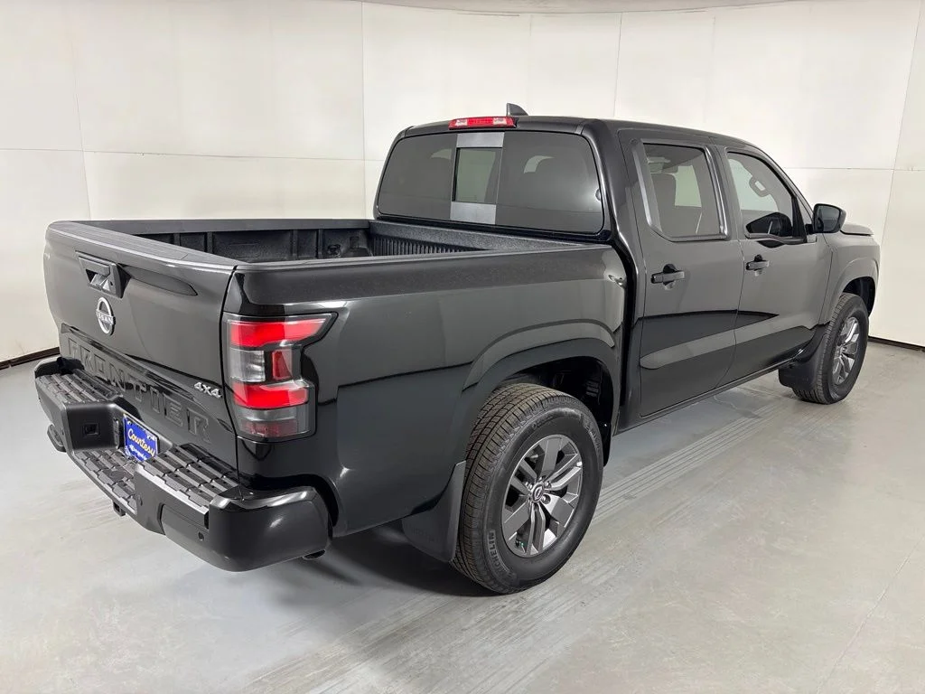 New 2026 Super Black Nissan Crew Cab SV image 8