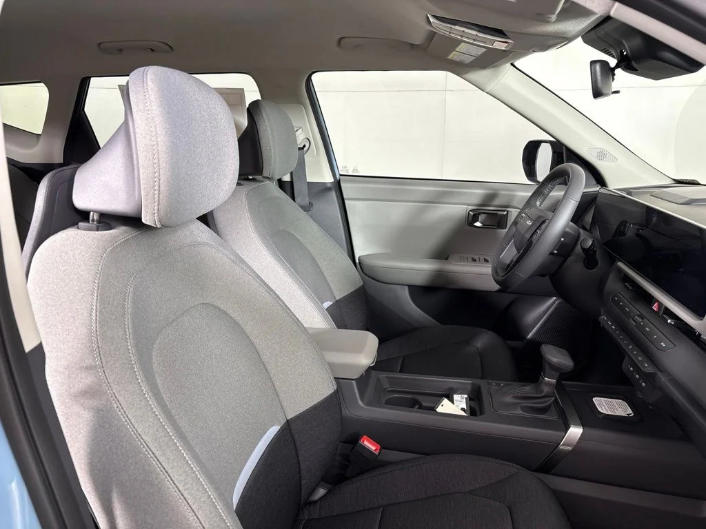 New 2027 Blue Kia S image 18