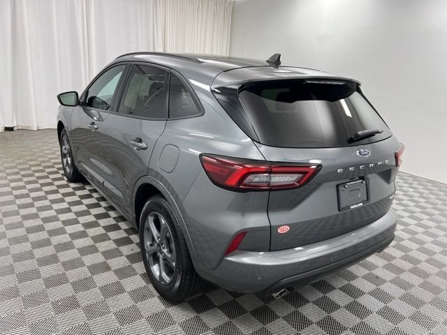 Used 2023 Carbonized Gray Metallic Ford ST-Line image 6