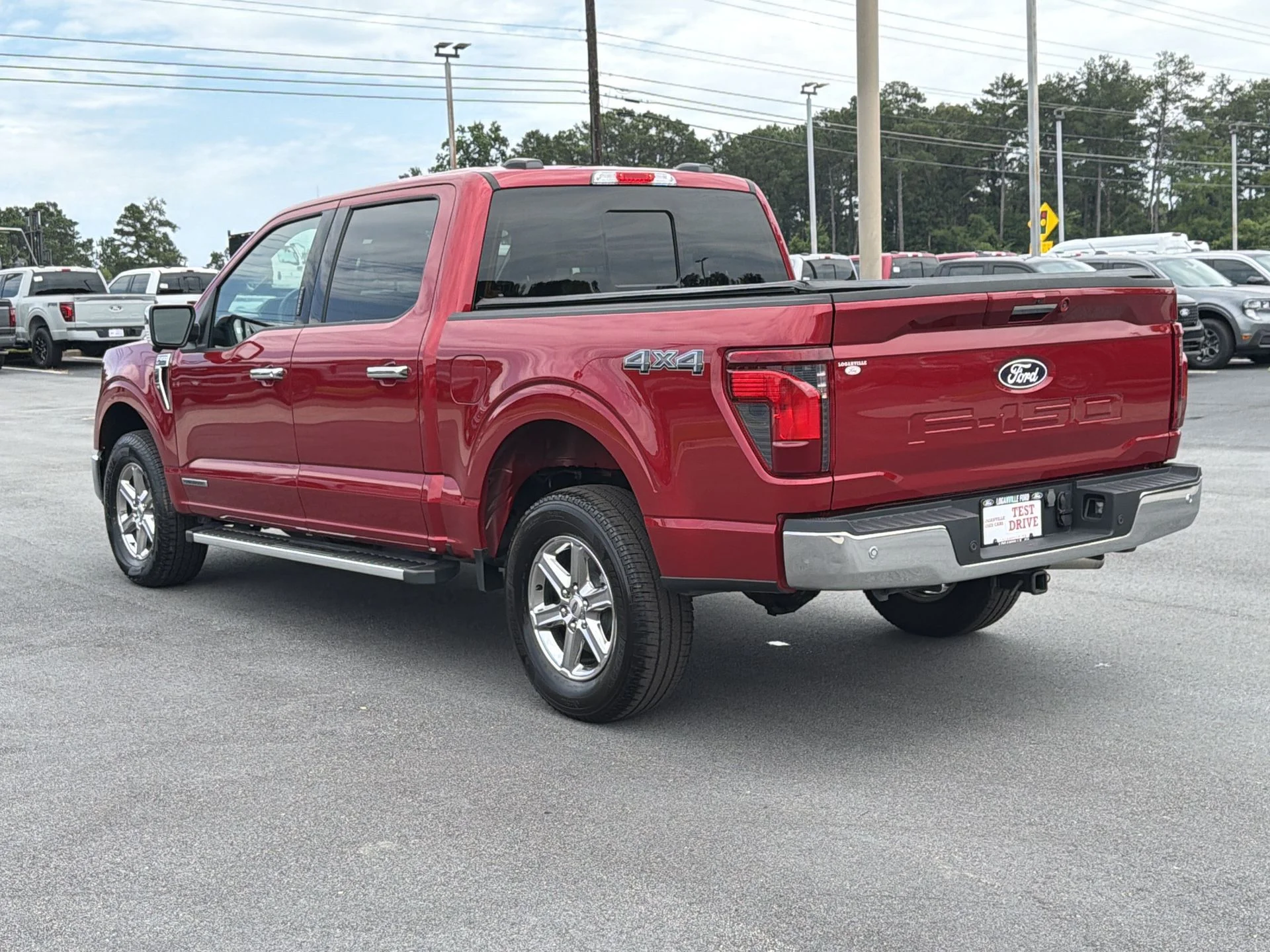 Used 2024 Red Metallic Ford XLT image 26