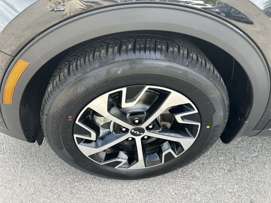 Used 2024 Black Kia EX image 10
