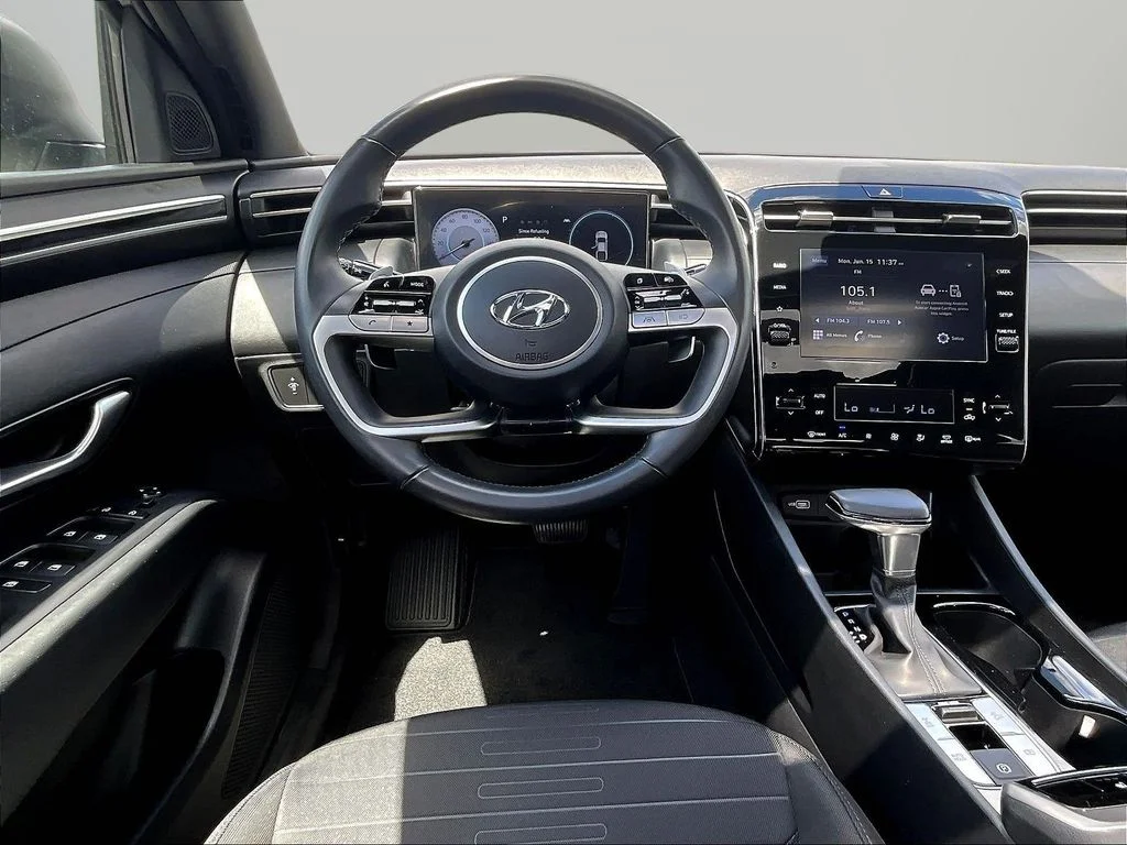 Used 2022 Gray Hyundai SEL Premium image 9