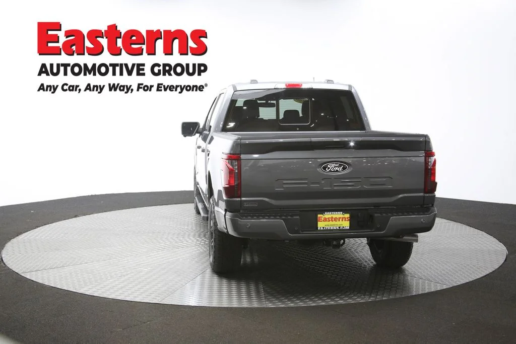 Used 2024 Gray Ford XLT image 33