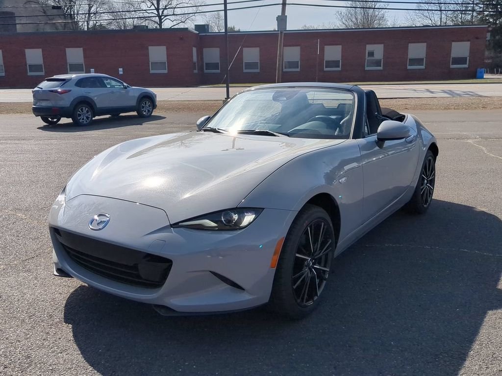 New 2026 Aero Gray Metallic Mazda Grand Touring image 9