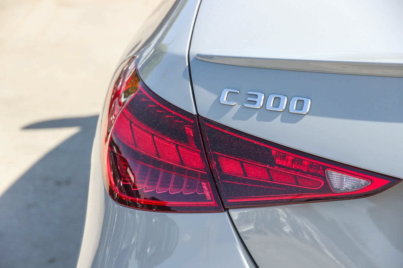 New 2026 MANUFAKTUR Alpine Grey Mercedes-Benz C 300 image 7