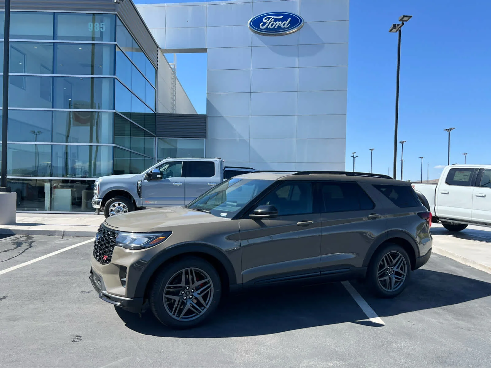 2026 Ford Explorer ST 4WD's photo
