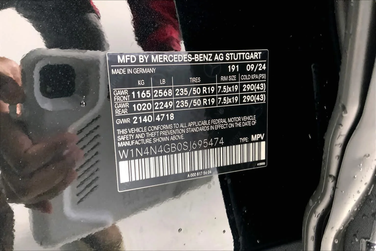 New 2025 Cosmos Black Metallic Mercedes-Benz GLA 250 image 15