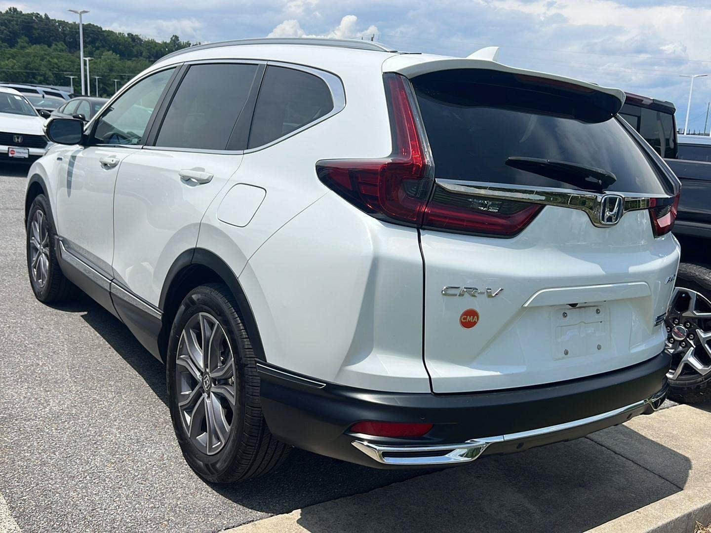 Used 2022 Platinum White Pearl Honda Touring image 2