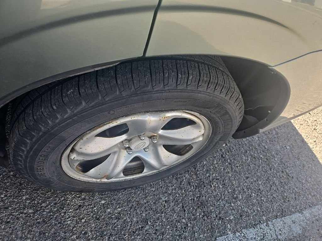 Used 2014 Green Subaru 2.5i image 5