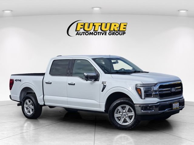 Used 2025 White Ford Lariat image 1