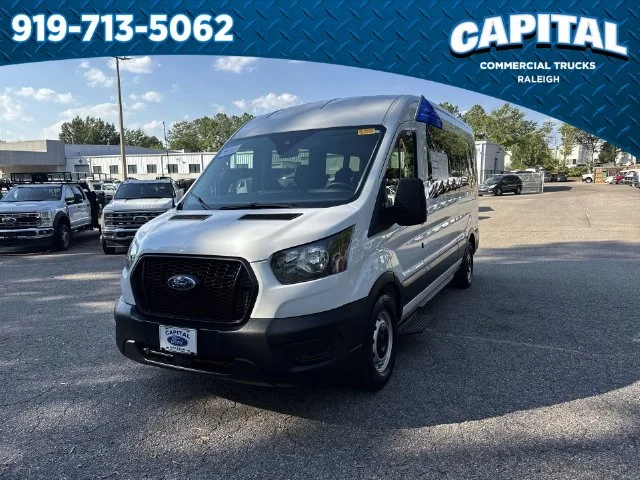 Used 2024 White Ford XL image 5