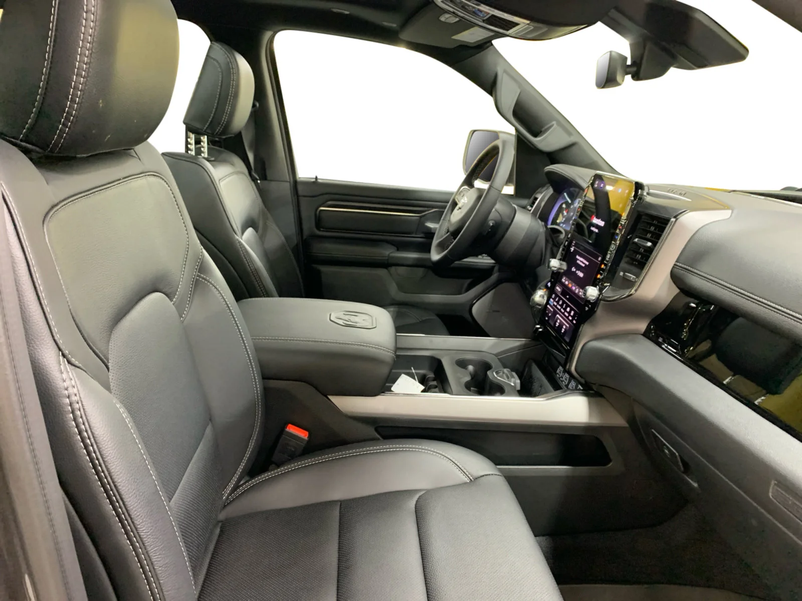 New 2026 Granite Crystal Metallic Ram Sport image 17