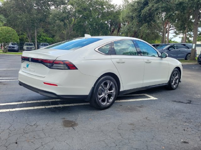 2023 Honda Accord EX - Photo 6