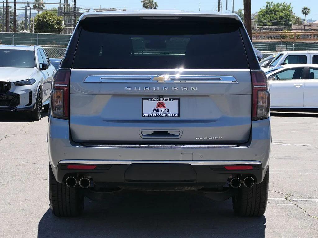 Used 2024 Sterling Gray Metallic Chevrolet Premier image 5