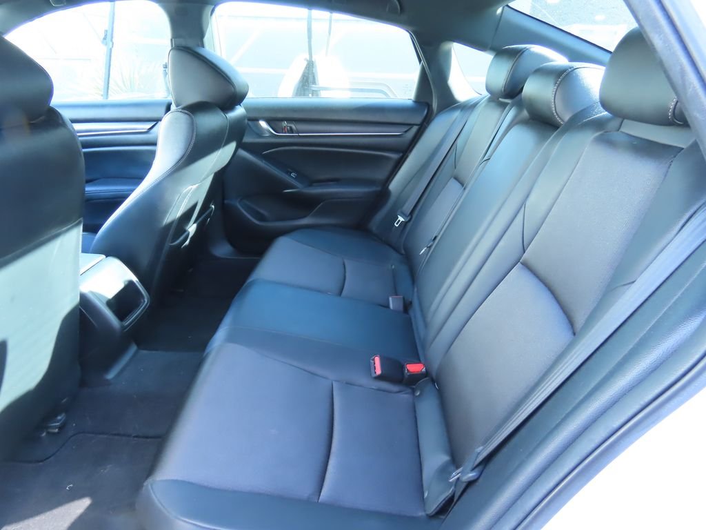 Used 2019 Platinum White Pearl Honda Sport image 11
