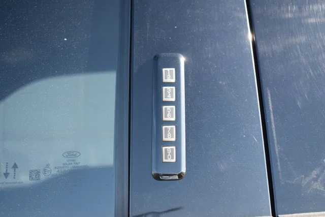 Used 2023 Gray Ford XLT image 11
