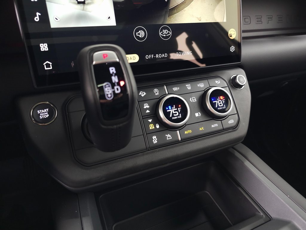 2026 LAND ROVER DEFENDER - Image 32