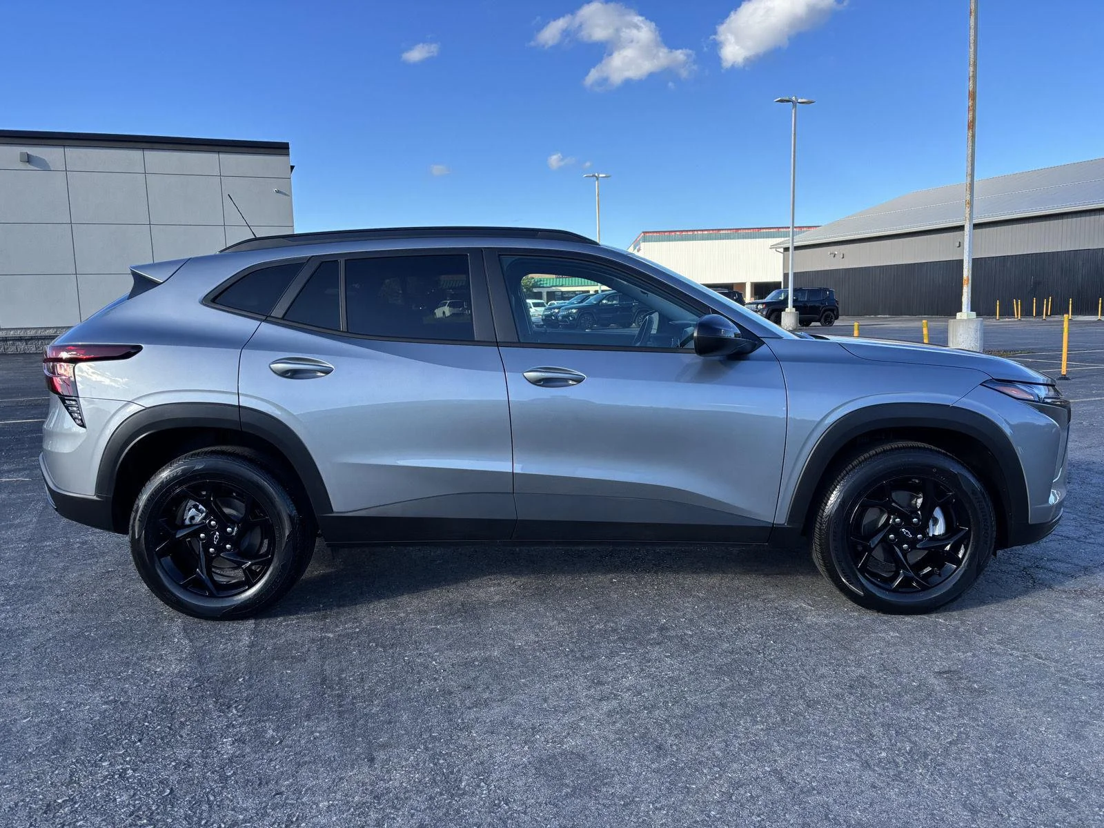 2026 Chevrolet Trax LT - Photo 32