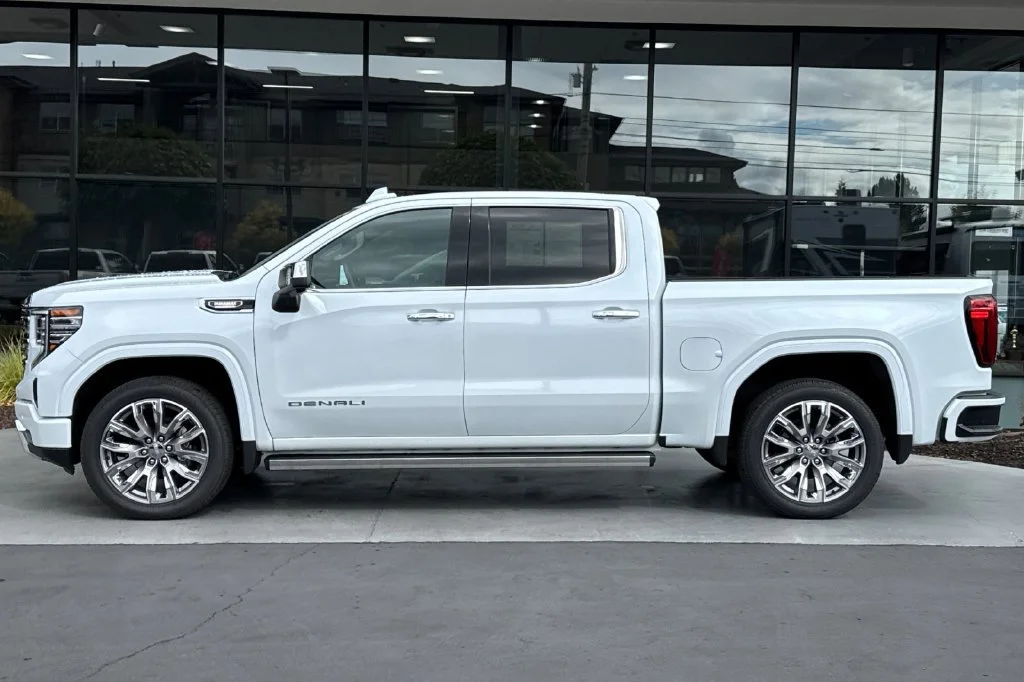 2026 GMC Sierra 1500 Denali - Photo 7