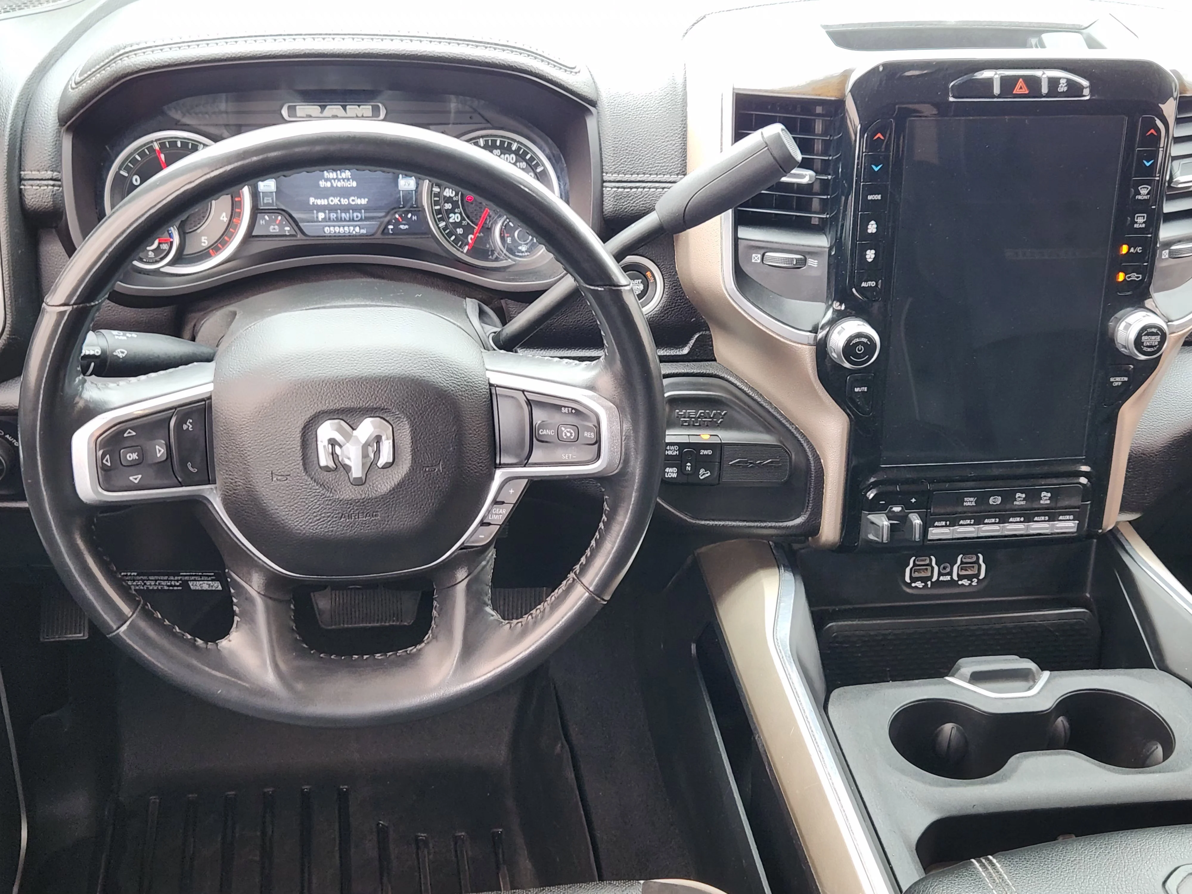 Used 2023 Bright White Clearcoat Ram Laramie image 27
