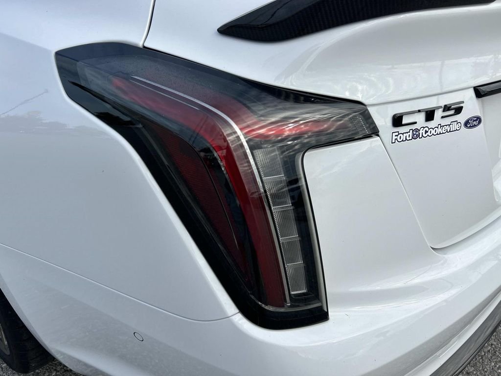 Used 2026 Summit White Cadillac V-Series image 11