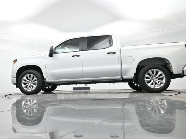 Used 2026 Summit White Chevrolet Custom image 24