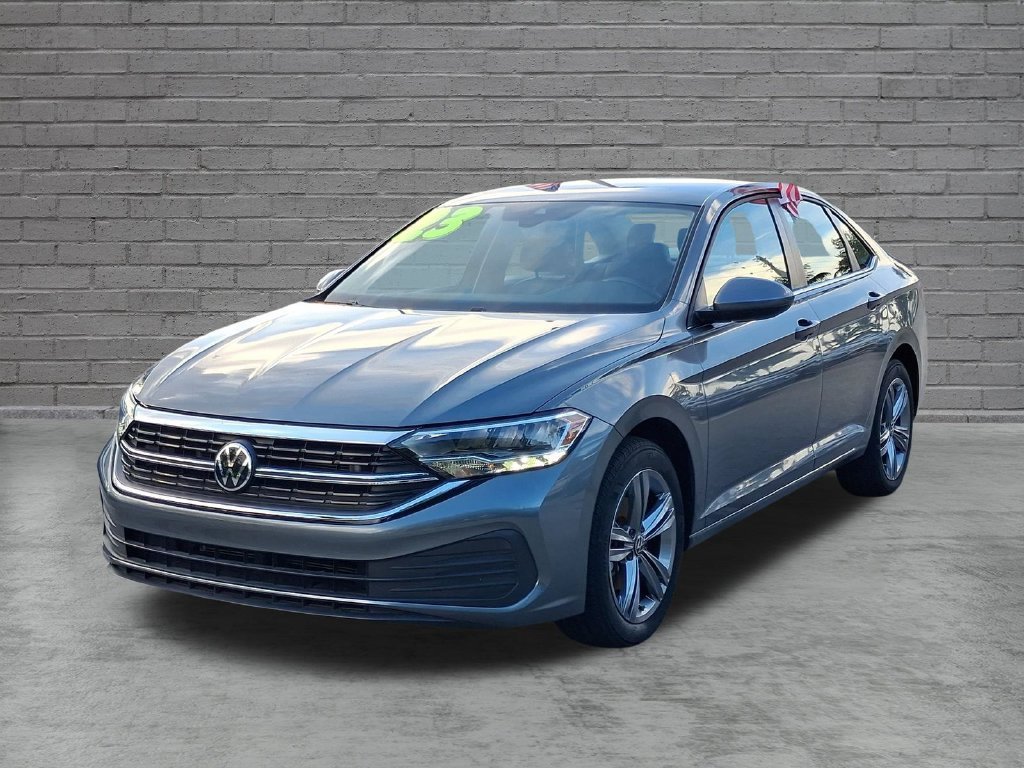 Certified Used 2023 Gray Volkswagen 1.5T SE image 4