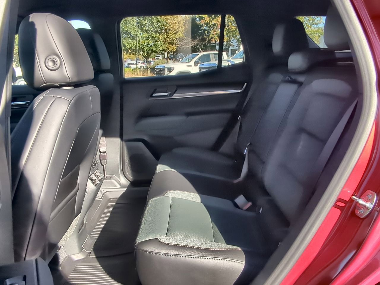 2026 GMC Terrain AT4 - Photo 24