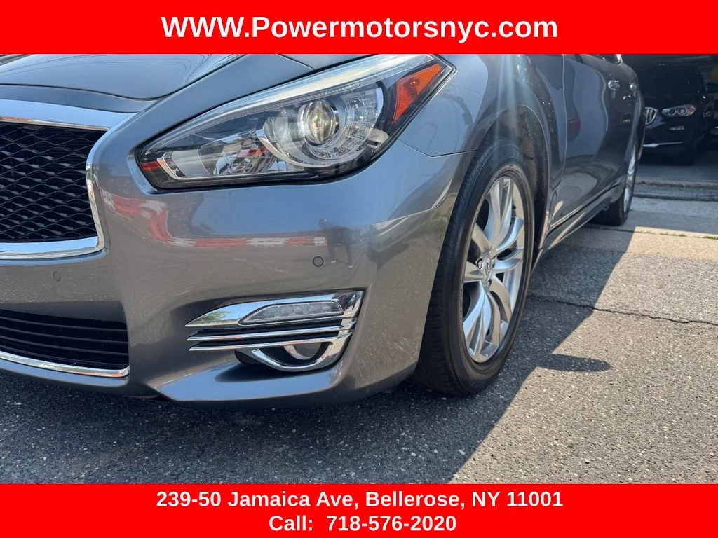 Used 2017 Gray INFINITI 3.7X image 10