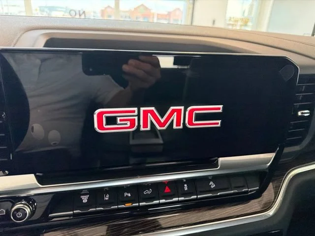 New 2026 Summit White GMC SLE image 37